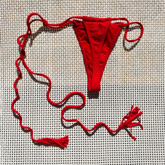 Minimale Animale Sancutary Thong - Picture 2 of 2